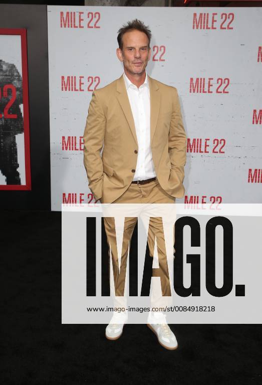 Westwood, CA, U.S. - 9 August 2018- Westwood, California - Peter Berg. Premiere Of STX Films Mile 22 held at The Regency Village Theatre. Photo Credit: Faye Sadou AdMedia Westwood U.S. - ZUMAa123 20180809_zaa_a123_023