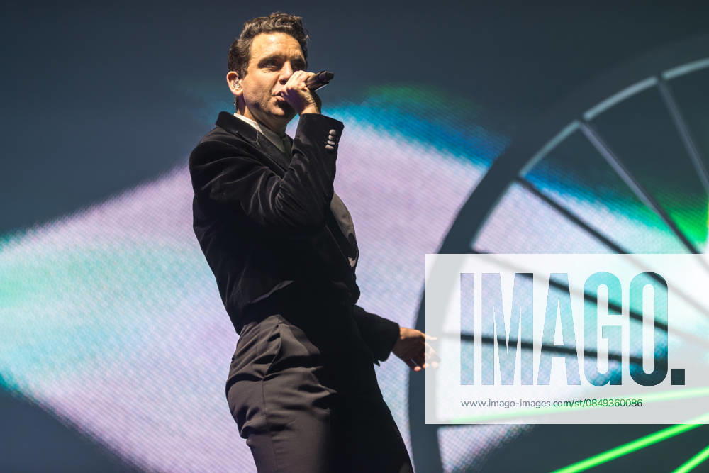 Music Concert - MIKA - Spinning Out Tour Mika performs the Spinning Out Tour on March 02, 2025 at Unipol Arena, Bologna, Italy. Casalecchio di Reno Unipol Arena Italy