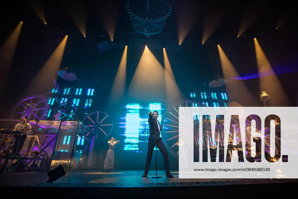 Music Concert - MIKA - Spinning Out Tour Mika performs the Spinning Out Tour on March 02, 2025 at Unipol Arena, Bologna, Italy. Casalecchio di Reno Unipol Arena Italy