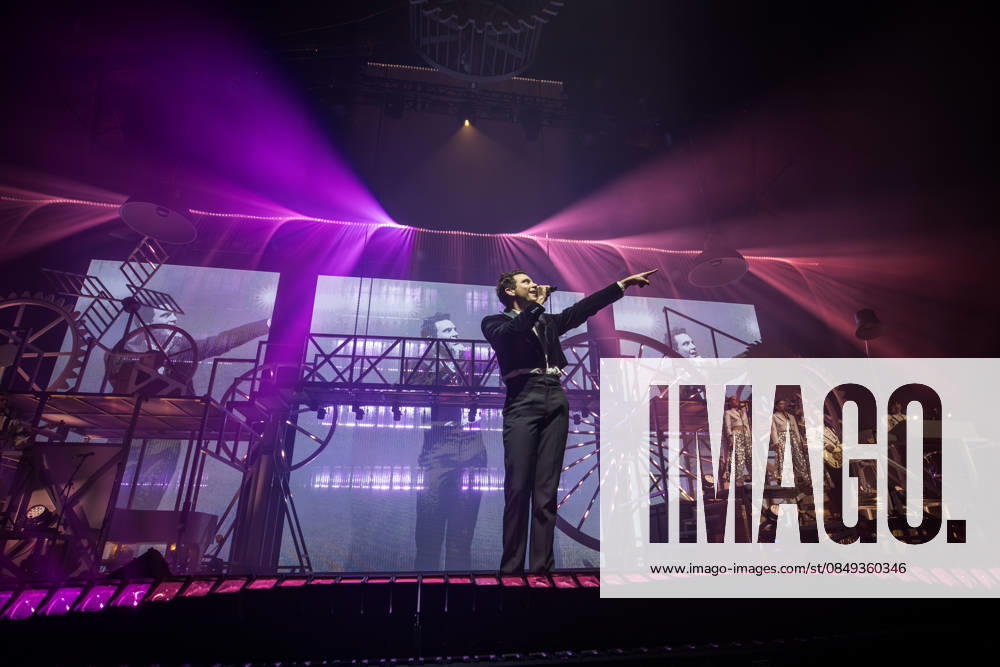 Music Concert - MIKA - Spinning Out Tour Mika performs the Spinning Out Tour on March 02, 2025 at Unipol Arena, Bologna, Italy. Casalecchio di Reno Unipol Arena Italy