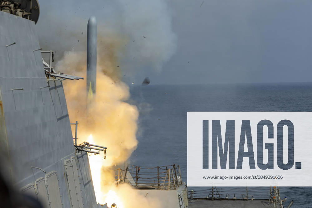 The U.S Navy Arleigh Burke-class guided-missile destroyer USS Delbert D. Black, launches a Tomahawk Land Attack Missile in support of Operation Epic Fury, March 1, 2026 from an undisclosed location. Operation Epic Fury is the name for the U.S. - Israeli joint attack on Iran. Uss Delbert Black United States - ZUMAp138 20260303_zaa_p138_002