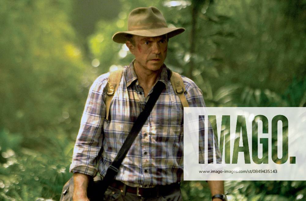 Jurassic Park III Movie Stills Jul 16, 2001; Hollywood, CA, USA; SAM NEILL as Dr. Alan Grant in from the sci-fi, adventure, thriller Jurassic Park III directed by Joe Johnston. Hollywood CA USA