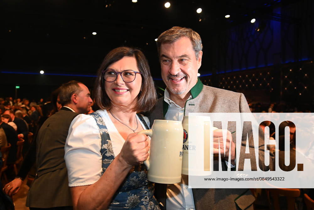 Ilse AIGNER State Parliament President of Bavaria , Markus SOEDER State Premier of Bavaria and CSU Chairman toast each other with Masskruegen Salvator Starkbier Probe 2026 at the Nockherberg in Munich on 04 03 2026,