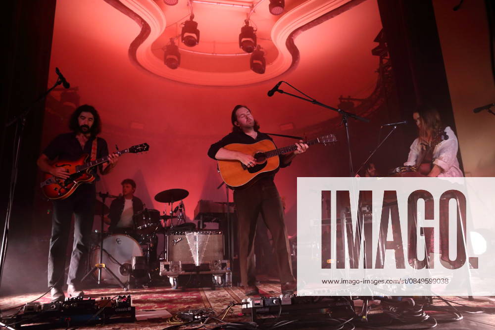 David Powys, Josh Bentley, Sam Bentley and Christina Lacy, from left, from the band The Paper Kites at a concert at Metropol in Berlin, March 4, 2026 The Paper Kites concert Berlin