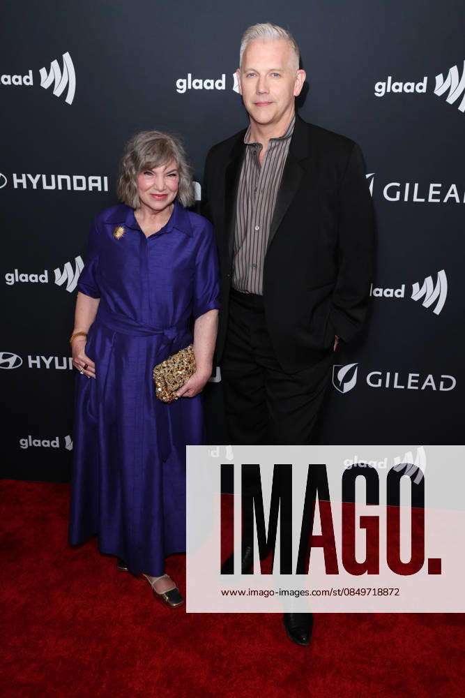37th Annual GLAAD Media Awards Mindy Cohn and guest at the 37th Annual GLAAD (Gay and Lesbian Alliance Against Defamation) Media Awards held at The Beverly Hilton Hotel on March 5, 2026 in Beverly Hills, Los Angeles, California, United States., Credit:Xavier Collin Avalon USA, California, Los Angeles
