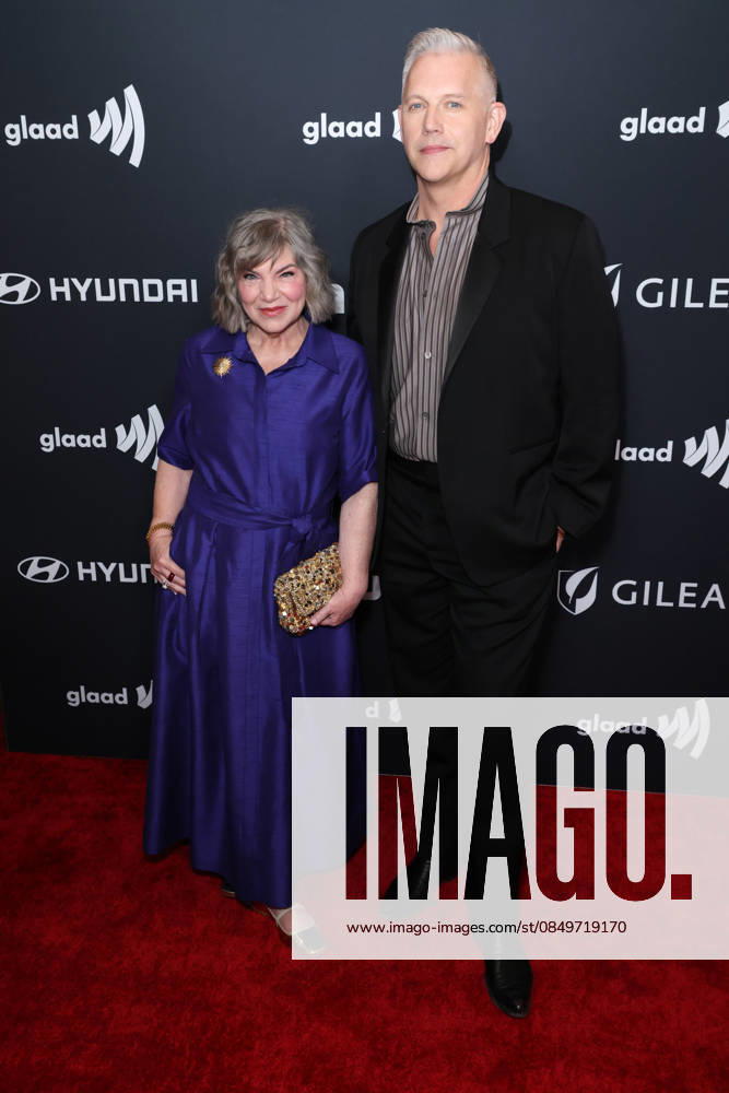 37th Annual GLAAD Media Awards Mindy Cohn and guest at the 37th Annual GLAAD (Gay and Lesbian Alliance Against Defamation) Media Awards held at The Beverly Hilton Hotel on March 5, 2026 in Beverly Hills, Los Angeles, California, United States., Credit:Xavier Collin Avalon USA, California, Los Angeles