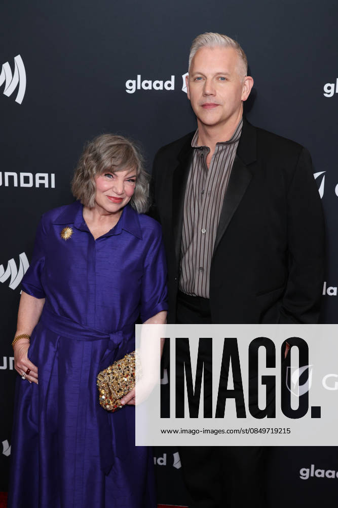 37th Annual GLAAD Media Awards Mindy Cohn and guest at the 37th Annual GLAAD (Gay and Lesbian Alliance Against Defamation) Media Awards held at The Beverly Hilton Hotel on March 5, 2026 in Beverly Hills, Los Angeles, California, United States., Credit:Xavier Collin Avalon USA, California, Los Angeles