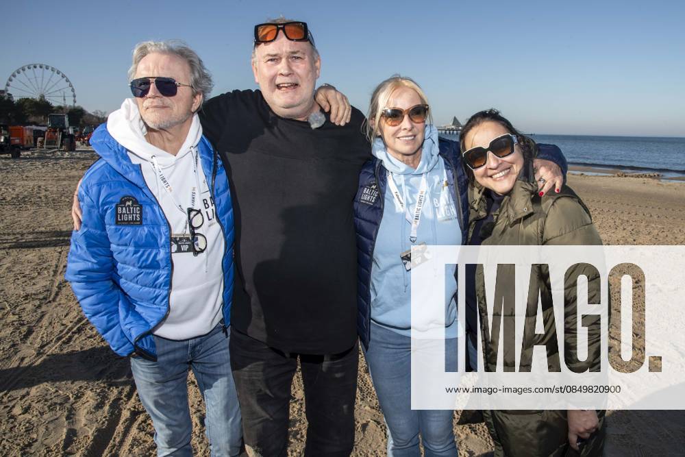 Abb Wolfgang Lippert, Walter Lehnertz, Gesine Lippert and Sonja Burghausen wife Waldi as guests on the beach at 10 years Baltic Lights 2026 celebrity charity sled dog race in favor of Welthungerhilfe on the Baltic Sea between the Ahlbeck sea bridge and the Heringsdorf sea bridge , Friday 06 03 2026 in Heringsdorf MV Germany