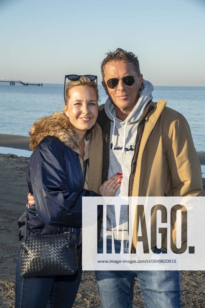 Abb Sandra Sophie Trauboth and Patrick Graf von Faber Castell as guests on the beach at the 10th anniversary of Baltic Lights 2026 celebrity charity sled dog race in aid of Welthungerhilfe on the Baltic Sea between the Ahlbeck and Heringsdorf sea bridges, Friday 06 03 2026 in Heringsdorf MV Germany