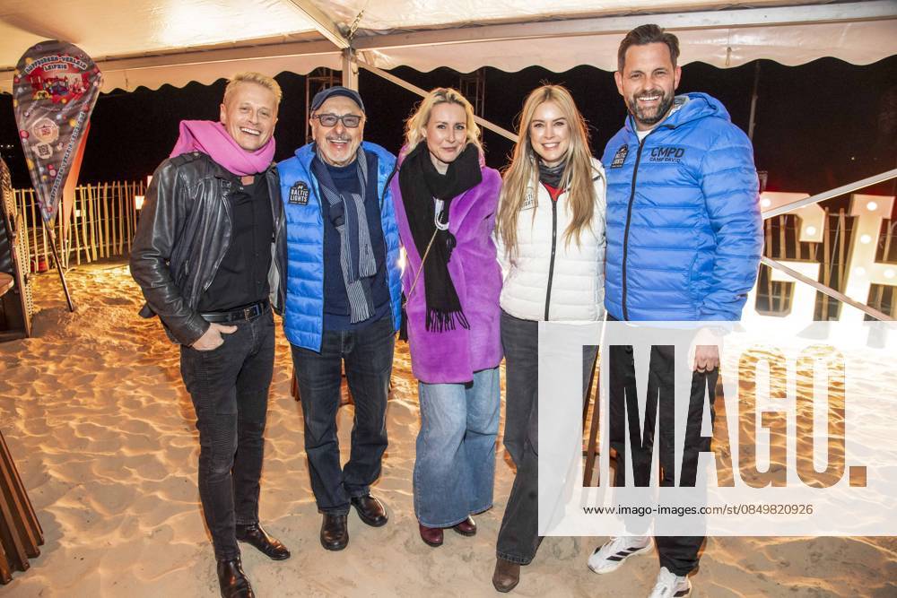 Abb Roman Knizka, Wolfgang Stumph, Franziska Hippe, Nina Ensmann and Matthias Killing as guests on the beach at 10 years of Baltic Lights 2026 celebrity charity sled dog race in aid of Welthungerhilfe on the Baltic Sea between the Ahlbeck sea bridge and the Heringsdorf sea bridge , Friday 06 03 2026 in Heringsdorf MV Germany