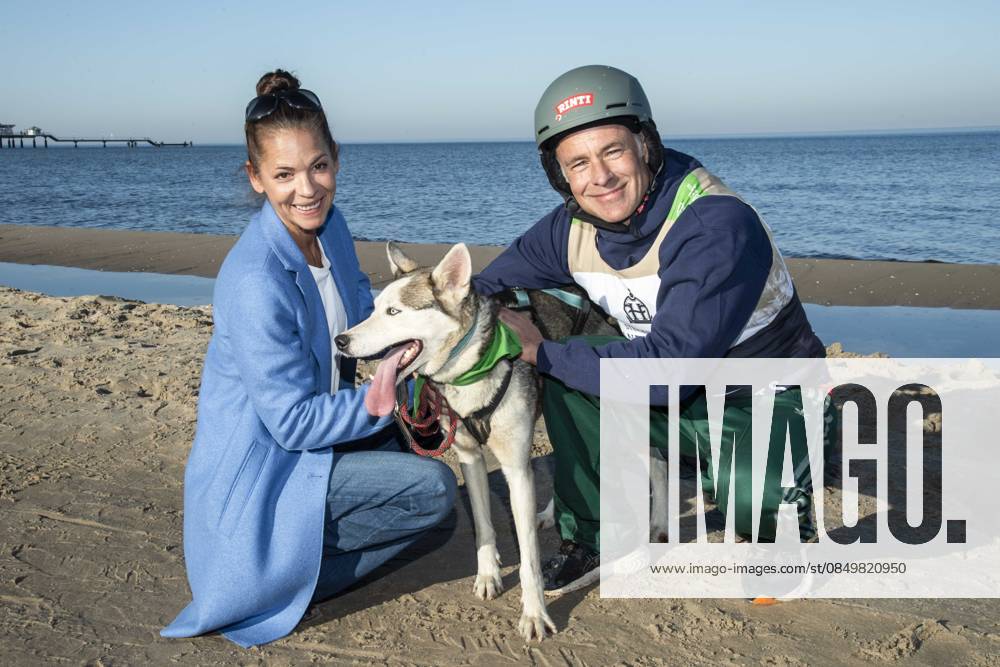 Abb Katja Woywood and Marco Girnth as guests on the beach at the 10th anniversary of Baltic Lights 2026 celebrity charity sled dog race in aid of Welthungerhilfe on the Baltic Sea between the Ahlbeck sea bridge and the Heringsdorf sea bridge, Friday 06 03 2026 in Heringsdorf MV Germany