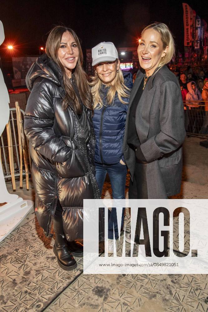 Abb Simone Thomalla, Anja Lanaeus and Janine Kunze as guests on the beach at the 10th anniversary of Baltic Lights 2026 celebrity charity sled dog race in aid of Welthungerhilfe on the Baltic Sea between the Ahlbeck and Heringsdorf sea bridges, Friday 06 03 2026 in Heringsdorf MV Germany
