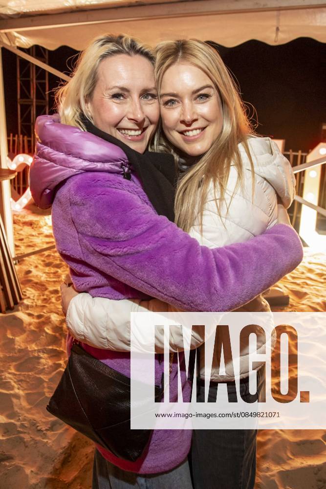 Abb Franziska Hippe with Nina Ensmann as guests on the beach at 10 years Baltic Lights 2026 celebrity charity sled dog race in aid of Welthungerhilfe on the Baltic Sea between the Ahlbeck and Heringsdorf sea bridges, Friday 06 03 2026 in Heringsdorf MV Germany