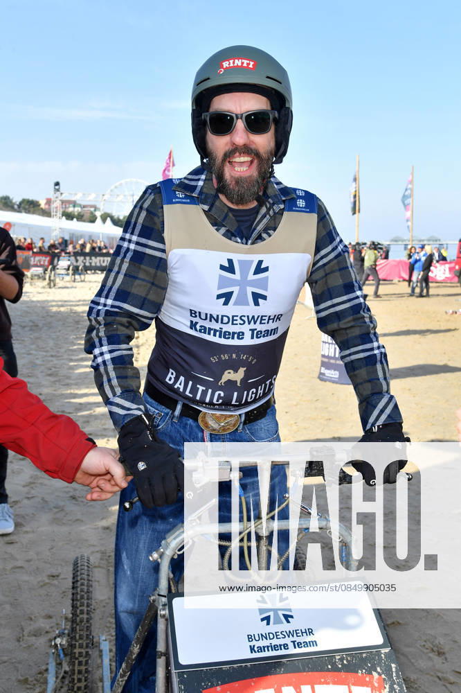 Alec Voelkel at the BALTIC LIGHTS 2026 Charity Schilttenhunderrennen in Heringsdorf on Usedom on 07 03 2026
