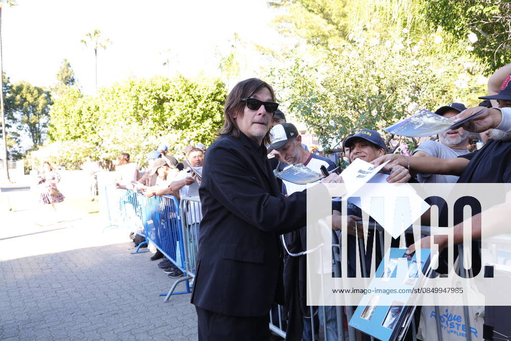 Los Angeles CA March 8: Norman Reedus signs autographs outside The 53rd Annual Saturn Awards on March 8, 2026 Credit: USA - ZUMAa123 20260308_zaa_a123_033