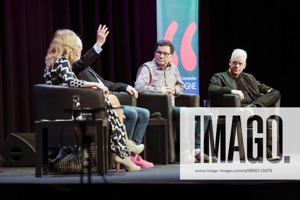 Susanne Pätzold, Jürgen Becker, Moritz Netenjakob and Michael Mittermeier at the lit Cologne 2026 event lit Comedy at the Theater am Tanzbrunnen Cologne, 09 03 2026 Foto:xR.xSchmiegeltx xFuturexImagex comedy_6307