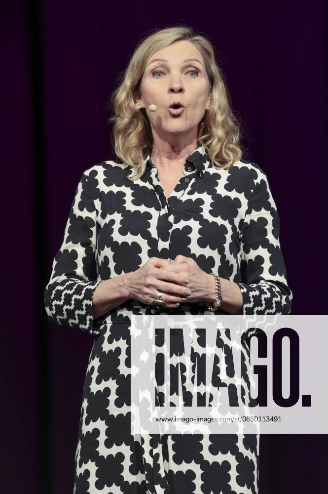 Susanne Pätzold at the lit Cologne 2026 event lit Comedy at the Theater am Tanzbrunnen Cologne, 09 03 2026 Foto:xR.xSchmiegeltx xFuturexImagex comedy_6311