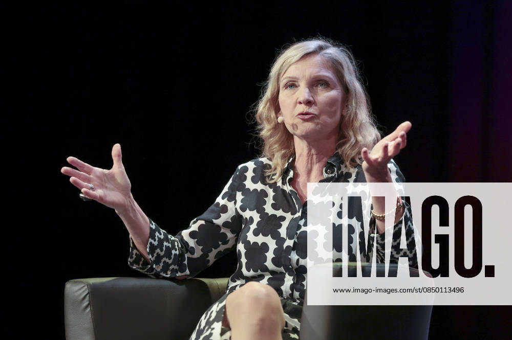 Susanne Pätzold at the lit Cologne 2026 event lit Comedy at the Theater am Tanzbrunnen Cologne, 09 03 2026 Foto:xR.xSchmiegeltx xFuturexImagex comedy_6316
