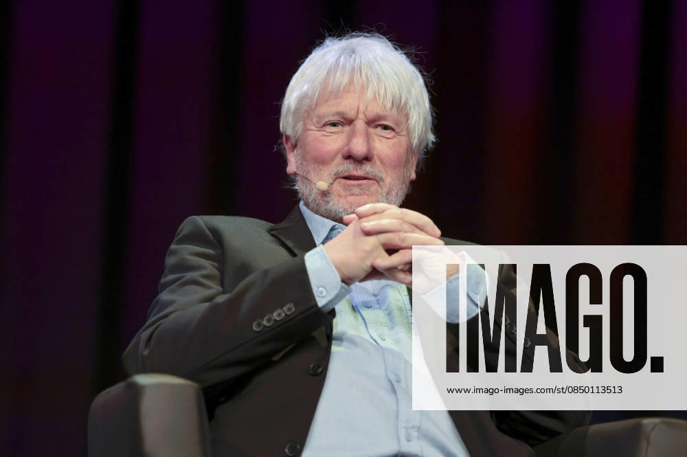 Jürgen Becker at the lit Cologne 2026 event lit Comedy at the Theater am Tanzbrunnen Cologne, 09 03 2026 Foto:xR.xSchmiegeltx xFuturexImagex comedy_6331