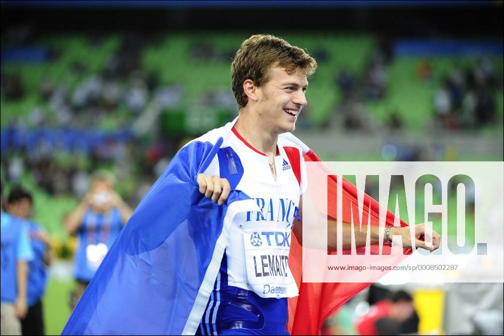 DAEGU 03 09 2011 SPORT ATHLETISME ATLETIEK DAY 8 WORLD CHAMPIONSHIP IAAF DAEGU 2011 - 200 M MEN FINAL - CHRISTOPHE LEMAITRE - BRONZE MEDAL - PhotoNews Panoramic