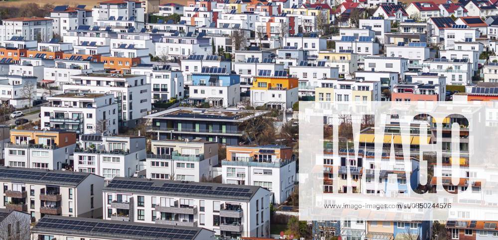 Siedlung Hohlgrabenäcker in Zazenhausen. In dichter Bebauung stehen 265 Eigenheime und 9 Wohnblöcke in moderner Architketur. Luftbild. Stuttgart, Baden-Württemberg, Deutschland Hohlgrabenäcker settlement in Zazenhausen. There are 265 private homes and 9 apartment blocks in modern architecture in dense development. aerial view. Stuttgart, Baden-Württemberg, Germany
