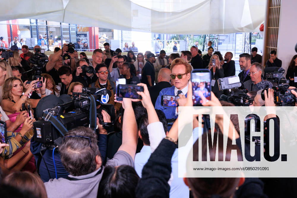 98th Oscars host Conan Oâ€⠢Brien is interviewed after rolling out the Red Carpet on Wednesday March 11, 2026 at the Dolby Theater in Hollywood, California for the upcoming Academy Awards. JAVIER ROJAS PI Hollywood USA - ZUMAp124 20260311_zaa_p124_043