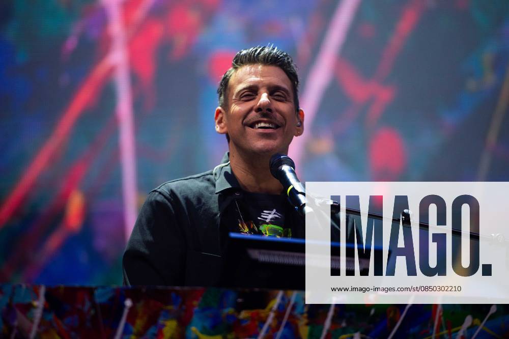 Music Concert - FRANCESCO GABBANI - LIVE TOUR 2026 Francesco Gabbani during FRANCESCO GABBANI - LIVE TOUR 2026, Music Concert in Naples, Italy, March 11 2026 Naples Palapartenope Italy
