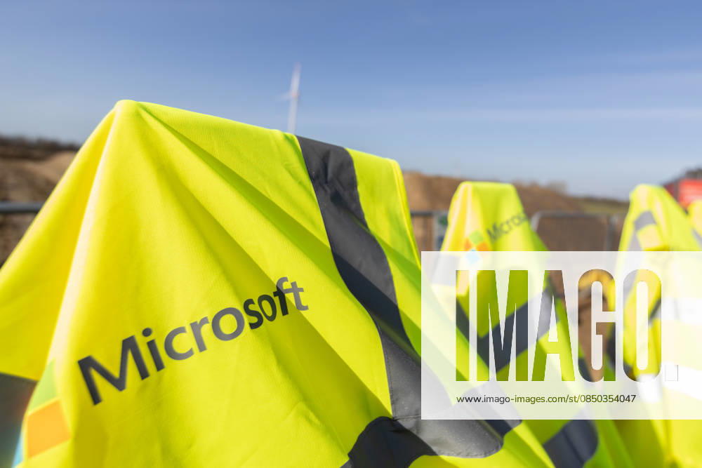 Ground-breaking ceremony for Microsoft data c