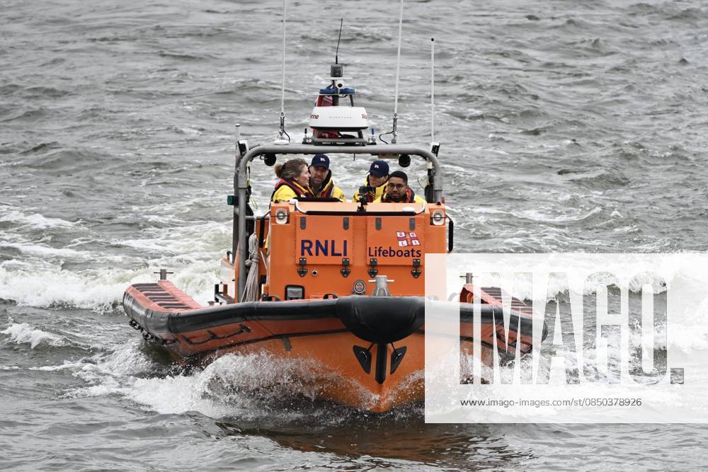 Prince William and Princess Catherine visit RNLI lifeboat station in London LONDON, UNITED KINGDOM – MARCH 12: Prince William, Prince of Wales, and Catherine, Princess of Wales, arrive at the RNLI Tower Lifeboat Station during a visit in London, United Kingdom on March 12, 2026. The royal couple met with RNLI lifeboat crew members and volunteers operating on the River Thames and received information about their lifesaving work. Rasid Necati Aslim Anadolu London United Kingdom. Editorial use only. Please get in touch for any other usage.