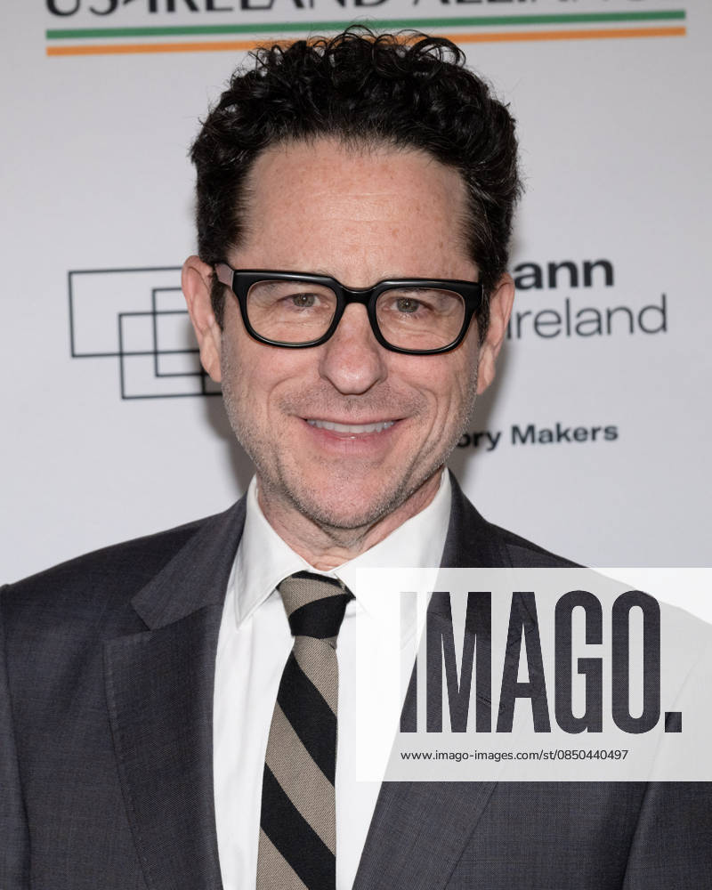 American producer, writer, director, and actor J.J. ABRAMS, 59, attends the 20th Annual Oscar Wilde Awards green carpet. Los Angeles USA - ZUMAb173 20260312_aap_b173_028