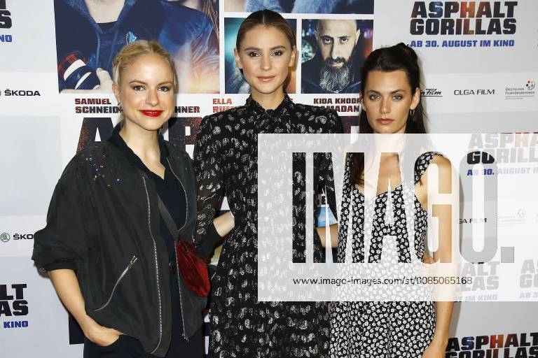 Julia Engelmann Stefanie Giesinger and Ella Rumpf at the AsphaltGorillas Film Premiere on 21.08.208 in Berlin AsphaltGorillas Film Premiere in Berlin 2018