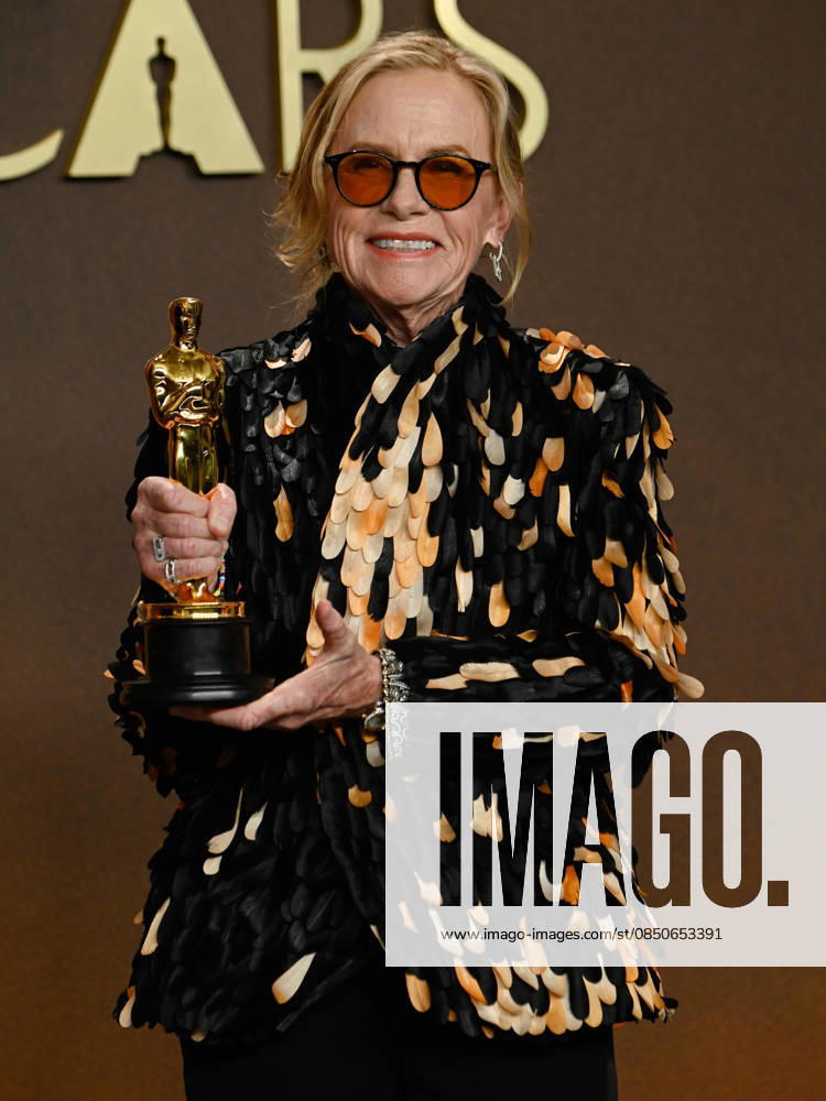 Best Supporting Actress AMY MADIGAN in the Press Room during the 98th Academy Awards, presented by the Academy of Motion Picture Arts and Sciences (AMPAS), at the Dolby Theatre in Hollywood. Hollywood USA - ZUMAb173 20260315_aap_b173_007
