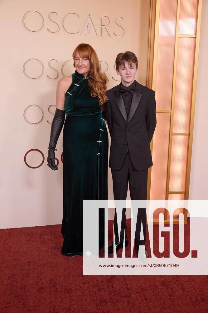 98th Oscars, Academy Awards Cliona Furey (left) arrives on the red carpet of the 98th Oscars at the Dolby Theatre at Ovation Hollywood on Sunday, March 15, 2026., Credit:LCY Avalon United States of America, CA, Hollywood, Dolby Theater