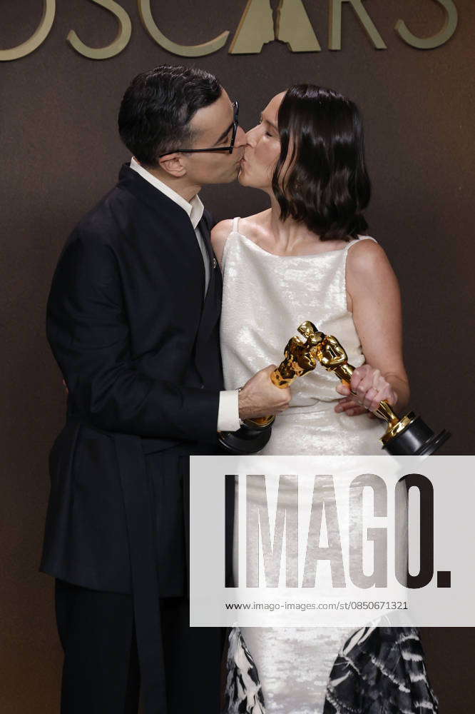 (L-R) Alexandre Singh and Natalie Musteata in the press room of the 98th Annual Academy Awards on Sunday March 15, 2026 at the Dolby Theater in Hollywood, California. BURT HARRIS BNS PI Hollywood USA - ZUMAp124 20260315_zaa_p124_282