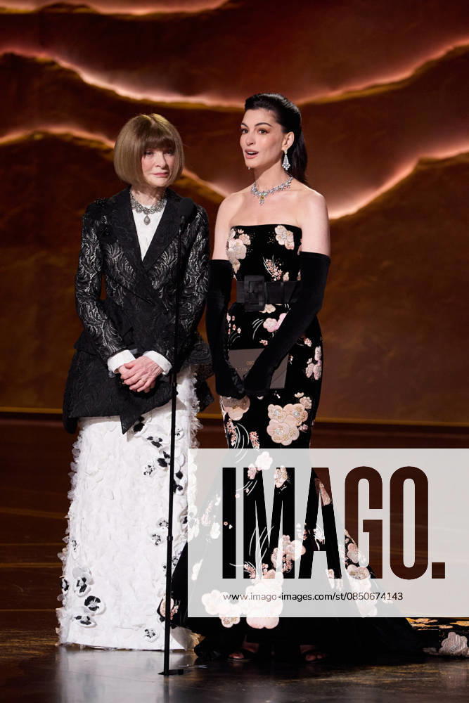 98th Oscars, Academy Awards Dame Anna Wintour and Anne Hathaway present the Oscar for Costume Design during the 98th Oscars at the Dolby Theatre at Ovation Hollywood on Sunday, March 15, 2026., Credit:LCY Avalon United States of America, CA, Hollywood, Dolby Theater