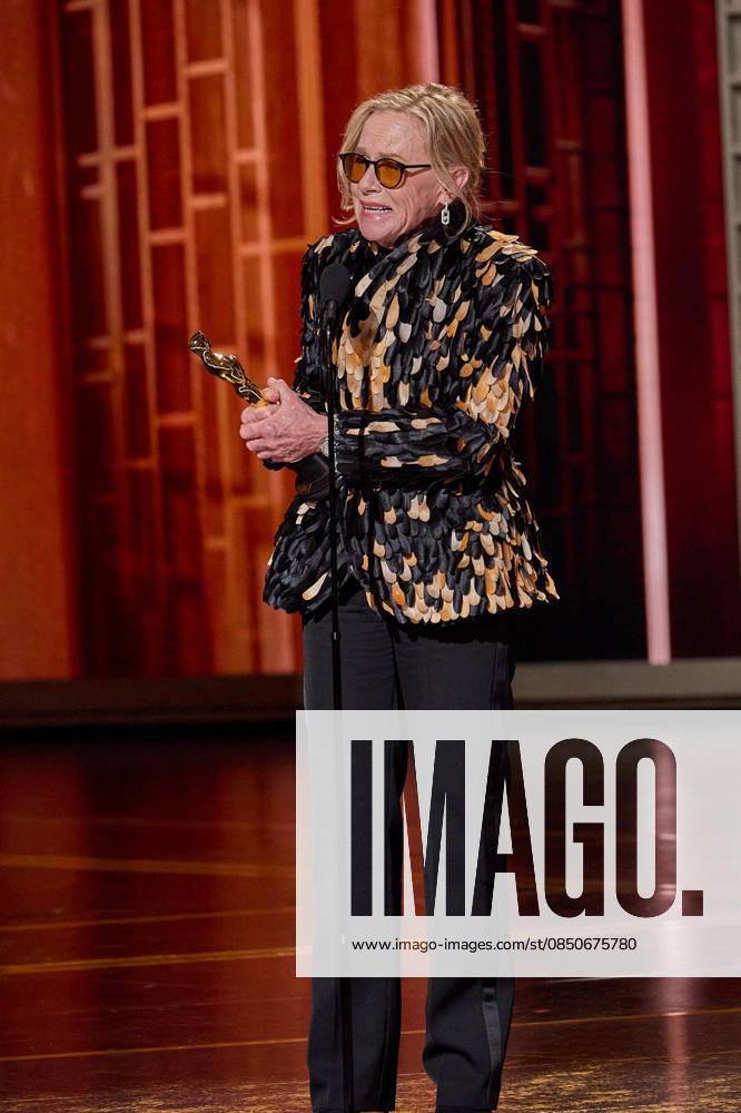 98th Oscars, Academy Awards Amy Madigan accepts the Oscar for Actress in a Supporting Role during the 98th Oscars at the Dolby Theatre at Ovation Hollywood on Sunday, March 15, 2026., Credit:LCY Avalon United States of America, CA, Hollywood, Dolby Theater