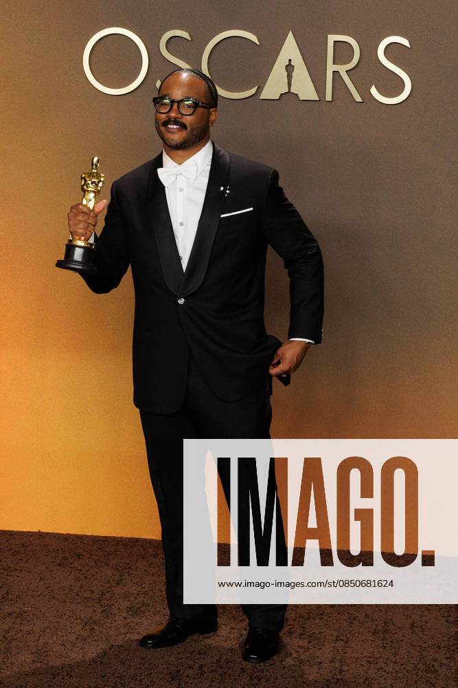 Ryan Coogler, winner of the Best Original Screenplay Award for â€oeSinnersâ€Â, poses in the press room of the 98th Annual Academy Awards on Sunday March 15, 2026 at the Dolby Theater in Hollywood, California. PRENSA INTERNACIONAL Hollywood USA - ZUMAp124 20260315_zaa_p124_382