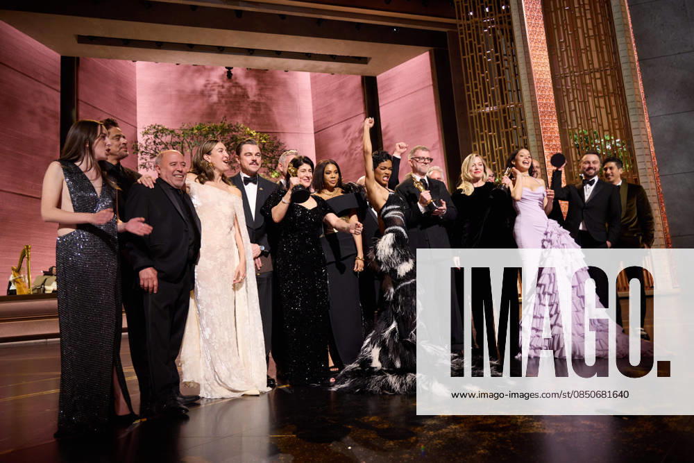 Paul Thomas Anderson, Sarah Murphy, Anthony Carlino, Will Weiske, Andy Jurgensen, Teyana Taylor, Michael Bauman, Cassandra Kulukundis, Regina Hall, Shayna McHale aka Junglepussy, Leonardo DiCaprio, Chase Infiniti and Benicio del Toro accept the OscarÂ® for Best Picture during the 98th OscarsÂ® at the DolbyÂ® Theatre at Ovation Hollywood on Sunday, March 15, 2026. Los Angeles CA USA 350081310PLX