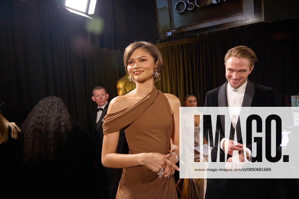 Zendaya and Robert Pattinson backstage during the 98th Oscars® at the Dolby® Theatre at Ovation Hollywood on Sunday, March 15, 2026. Los Angeles CA USA 350081322PLX