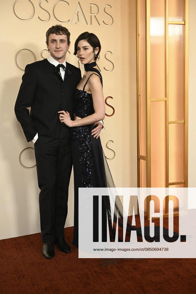 Red carpet arrivals to the 98th Academy Awards at Dolby Thetre in Los Angeles Featuring: Paul Mescal and Gracie Abrams Where: Los Angeles, California, United States When: 15 Mar 2026 Credit: Valerie GoodloeMediaPunch INSTARimages . NOT FOR USE BY NEWSPAPERS BASED IN THE UK.