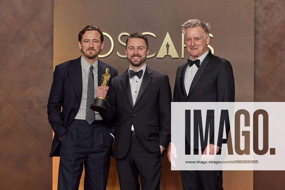 98th Oscars, Academy Awards Andy Jurgensen poses backstage with the Oscar for Film Editing with Lewis Pullman and Bill Pullman during the 98th Oscars at Dolby Theatre at Ovation Hollywood on Sunday, March 15, 2026., Credit:Etienne Laurent The Academy Avalon United States of America, CA, Hollywood, Dolby Theater