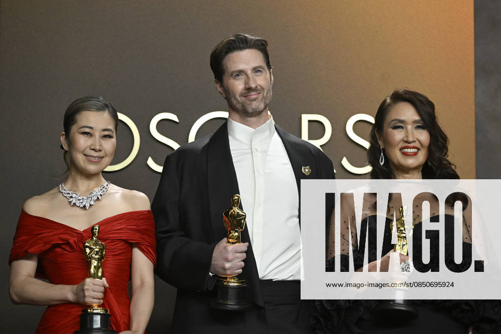 Winners in the press room of the 98th Academy Awards at Dolby Thetre in Los Angeles Featuring: Maggie Kang, Chris Appelhans, Michelle L.M. Wong Where: Los Angeles, California, United States When: 15 Mar 2026 Credit: Valerie Goodloe MediaPunch INSTARimages . NOT FOR USE BY NEWSPAPERS BASED IN THE UK.
