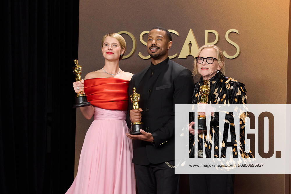 98th Oscars, Academy Awards Jessie Buckley, Michael B. Jordan and Amy Madigan pose backstage with the Oscar for Actor in a Leading Role during the 98th Oscars at Dolby Theatre at Ovation Hollywood on Sunday, March 15, 2026., Credit:LCY Avalon United States of America, CA, Hollywood, Dolby Theater