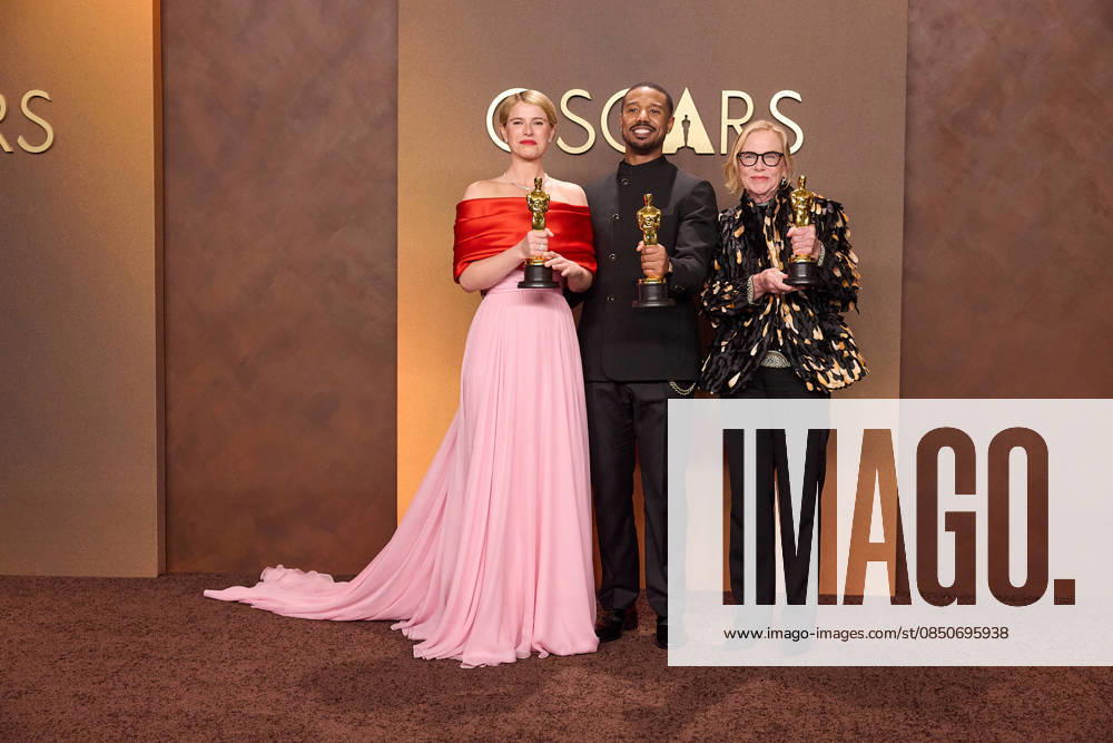 98th Oscars, Academy Awards Jessie Buckley, Michael B. Jordan and Amy Madigan pose backstage with their Oscars during the 98th Oscars at Dolby Theatre at Ovation Hollywood on Sunday, March 15, 2026., Credit:Etienne Laurent The Academy Avalon United States of America, CA, Hollywood, Dolby Theater