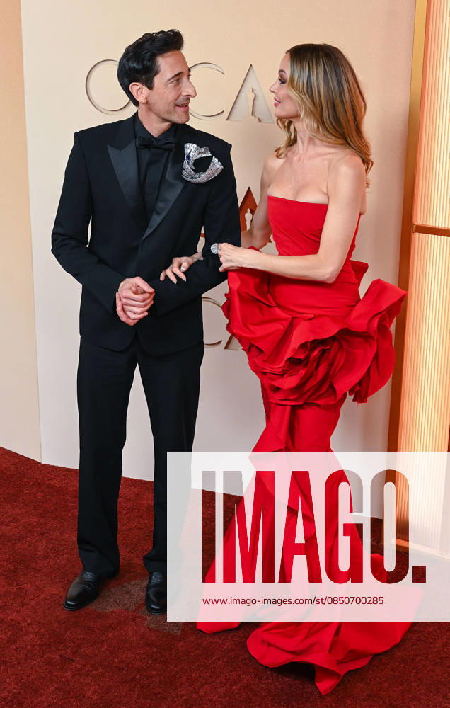 Adrien Brody and Georgina Chapman at the red carpet of the 98th Annual Academy Awards on Sunday March 15, 2026 at the Dolby Theater in Hollywood, California. EFREN LANDOS BNS PI Hollywood USA - ZUMAp124 20260315_zaa_p124_499