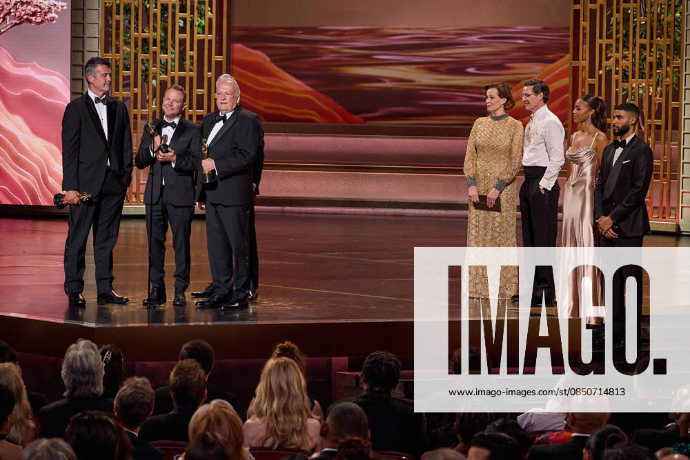 98th Oscars, Academy Awards Eric Saindon, Richard Baneham, Joe Letteri and Daniel Barrett accept the Oscar for Visual Effects, presented by Sigourney Weaver and Pedro Pascal during the 98th Oscars at the Dolby Theatre at Ovation Hollywood on Sunday, March 15, 2026., Credit:Avalon.red Avalon United States of America, CA, Hollywood, Dolby Theater