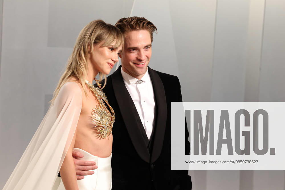 2026 Vanity Fair Oscar Party Suki Waterhouse and Robert Pattinson at the 2026 Vanity Fair Oscar Party (98th Annual Academy Awards) Hosted By Mark Guiducci held at the David Geffen Galleries at the Los Angeles County Museum of Art (LACMA) at 5905 Wilshire Blvd on March 15, 2026 in Museum Row, Miracle Mile, Los Angeles, California, United States., Credit:Xavier Collin Avalon USA, Los Angeles