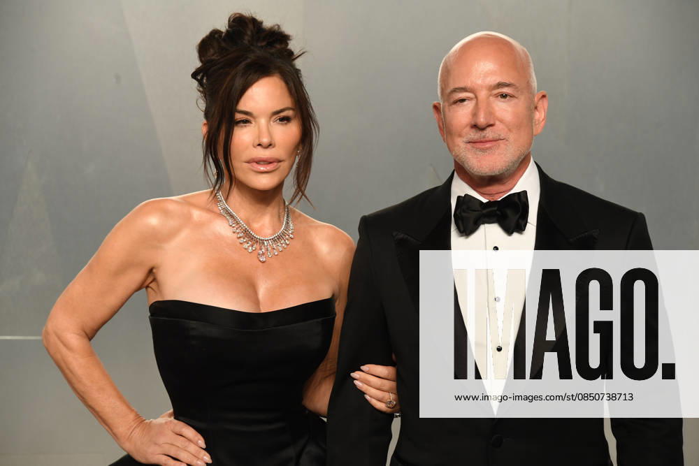 Lauren Sanchez and Jeff Bezos at the 2026 Vanity Fair Oscar Party Hosted By Mark Guiducci at Los Angeles County Museum of Art Featuring: Lauren Sanchez and Jeff Bezos Where: Los Angeles, California, United States When: 15 Mar 2026 Credit: Jeffrey Mayer MediaPunch INSTARimages . NOT FOR USE BY NEWSPAPERS BASED IN THE UK.