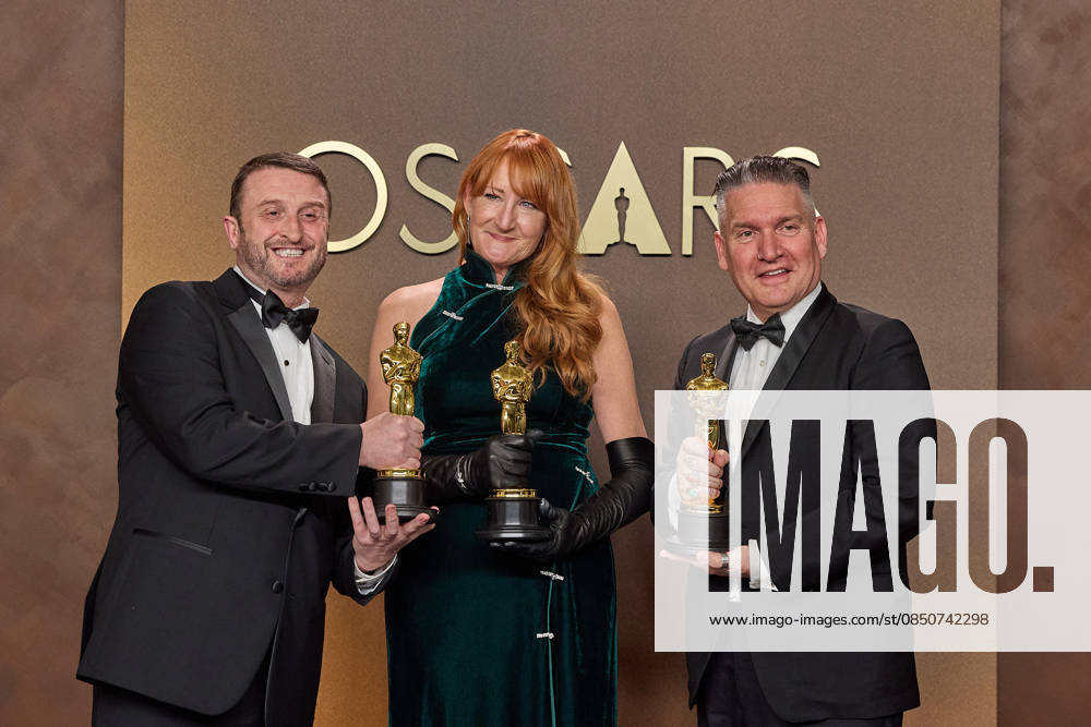 Mike Hill, Cliona Furey and Jordan Samuel pose backstage with the OscarÂ® for Makeup and Hairstyling during the 98th OscarsÂ® at DolbyÂ® Theatre at Ovation Hollywood on Sunday, March 15, 2026. Los Angeles CA USA 350081384PLX