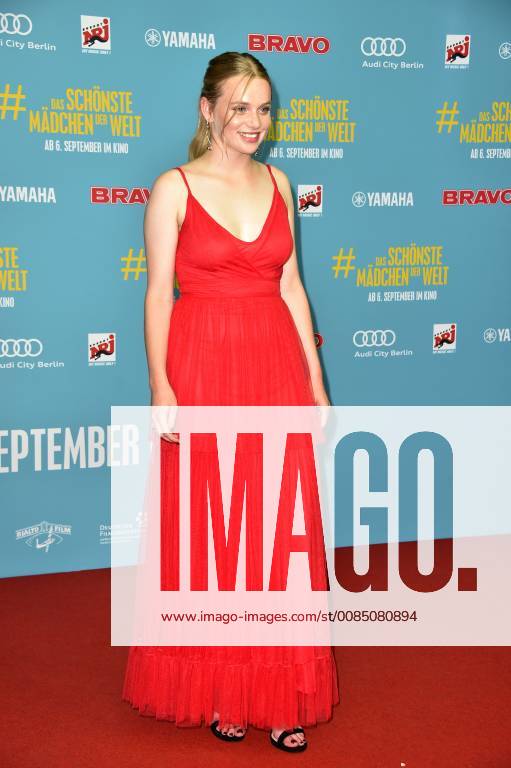 Luna Wedler at the premiere of the movie The most beautiful girl in the world in the CineStar Cubix Berlin 22 08 2018 Foto:xN.xKubelkax xFuturexImage